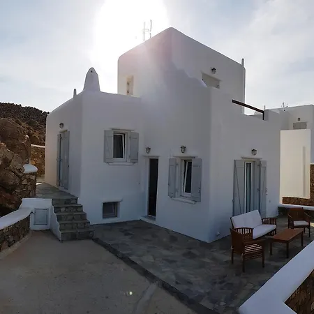 Minimal Houses Holiday home